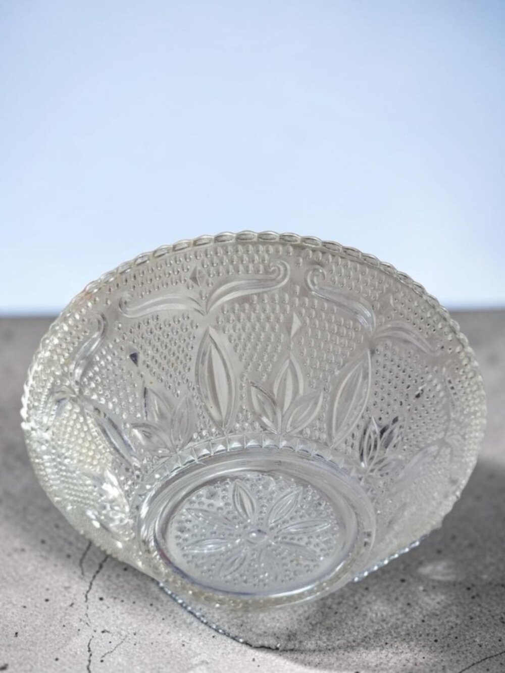 VINTAGE HERITAGE FEDERAL GLASS 10 1/4" Cut/3D Pattern Bowl